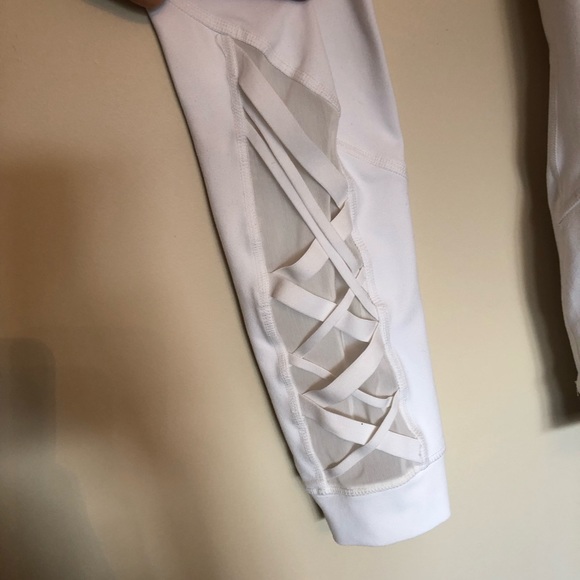 Fabletics Powerhold White Leggings size S - Picture 7 of 7